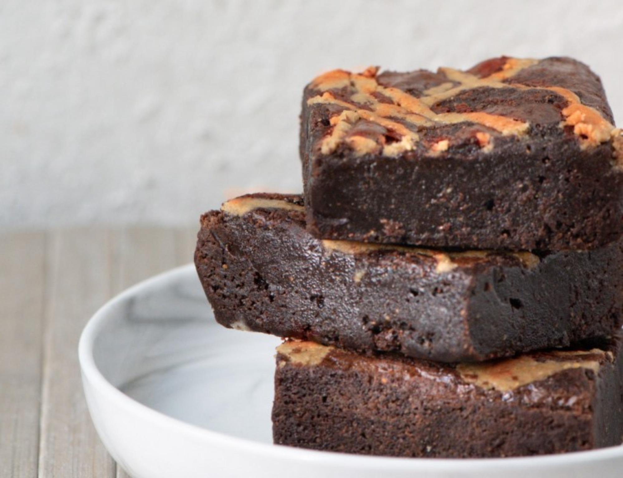 Glütensiz Tahinli Brownie / Dilim